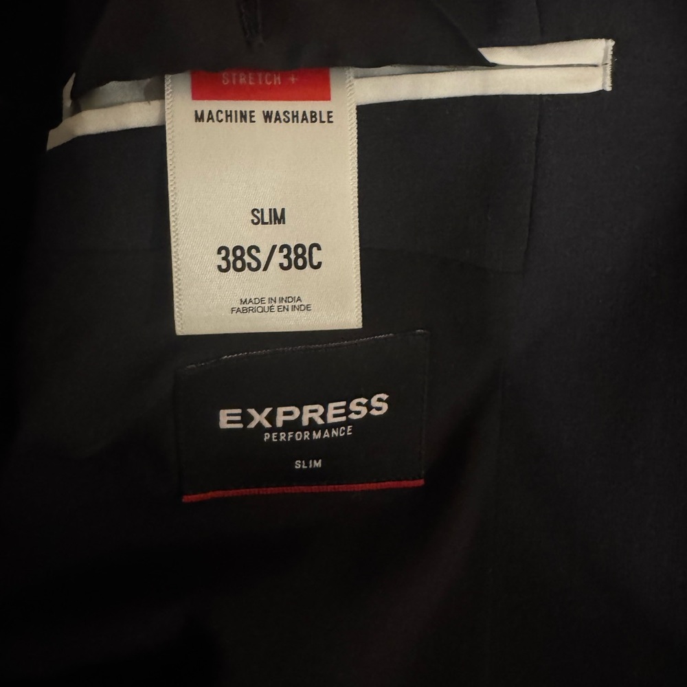 Express Classic Black Men's Suit - Picture 4 of 6